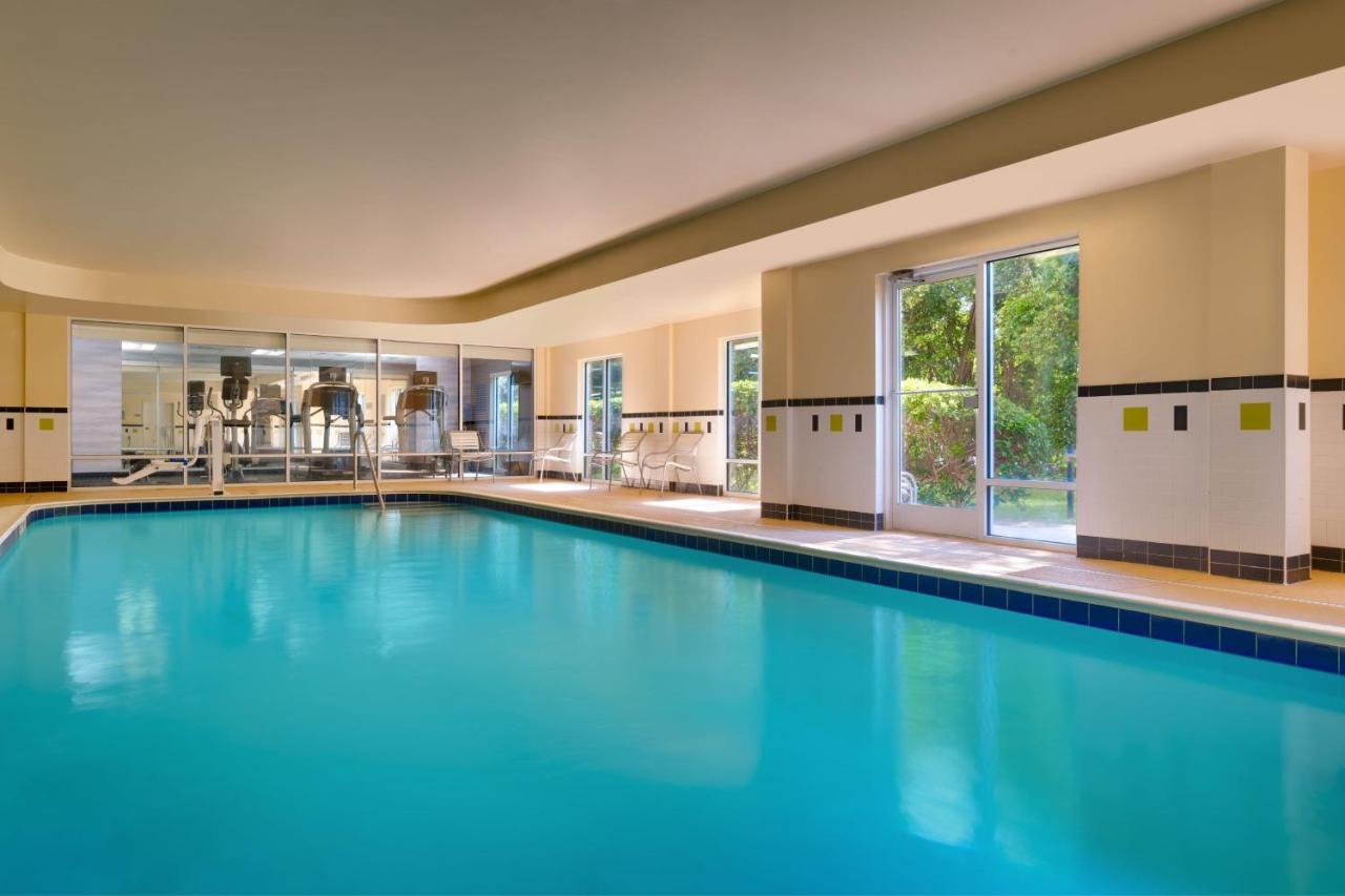 Fairfield Inn & Suites By Marriott Tallahassee Central エクステリア 写真
