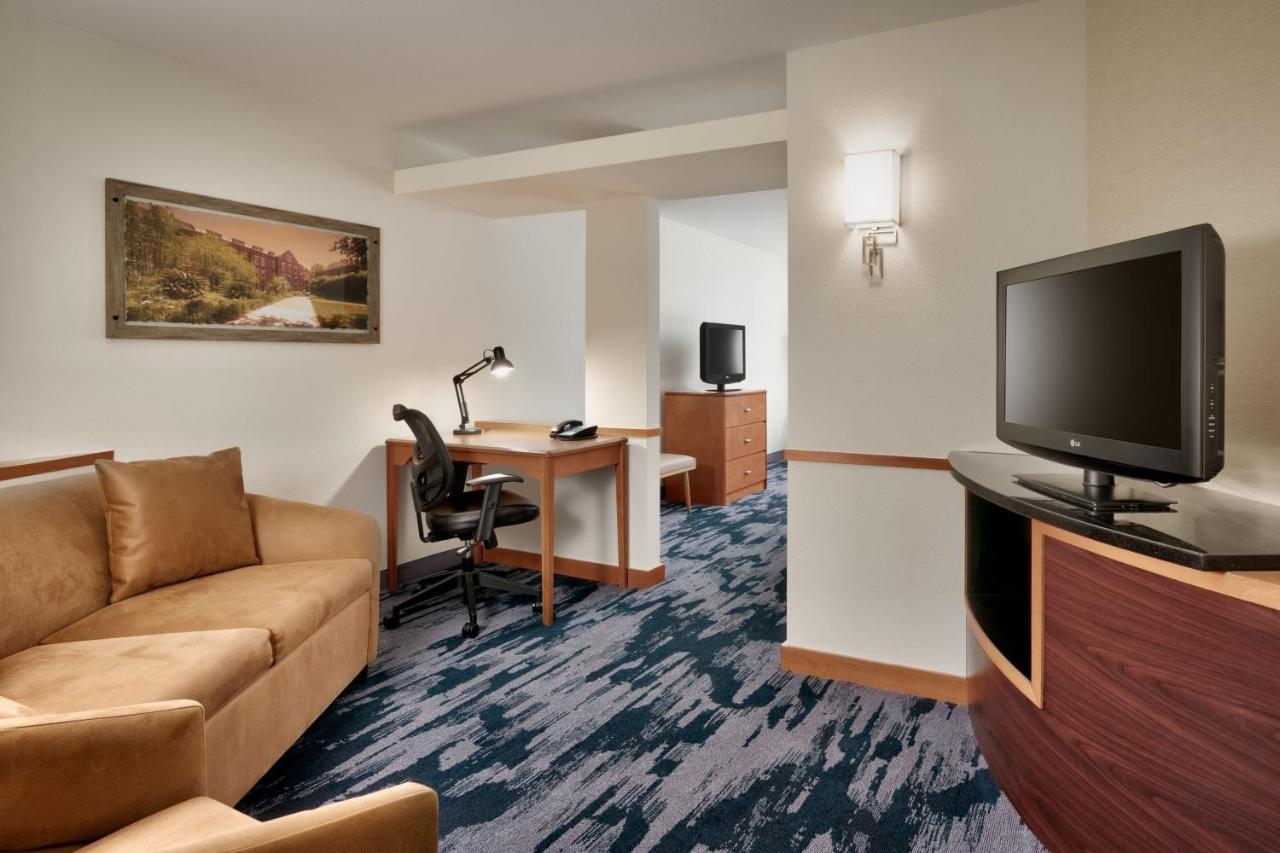 Fairfield Inn & Suites By Marriott Tallahassee Central エクステリア 写真