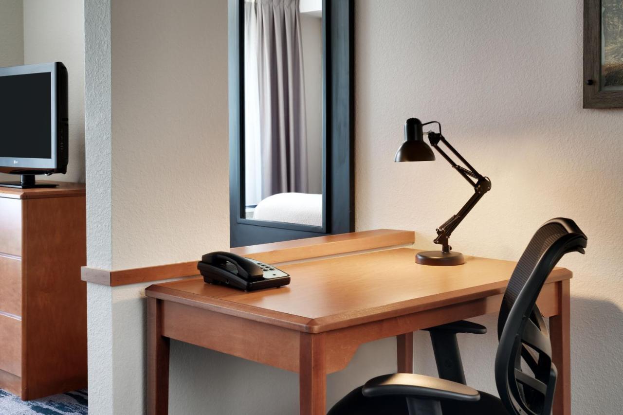 Fairfield Inn & Suites By Marriott Tallahassee Central エクステリア 写真